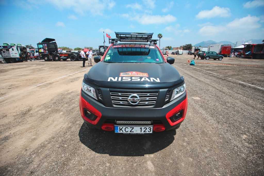 Nissan Navara takes on gruelling Dakar Rally to make one man?s dream come true