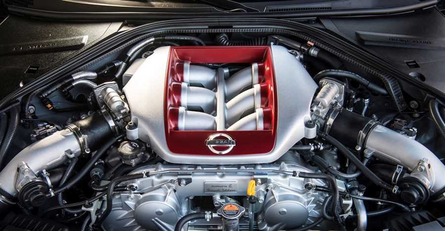 MY17 Nissan GT-R Engine